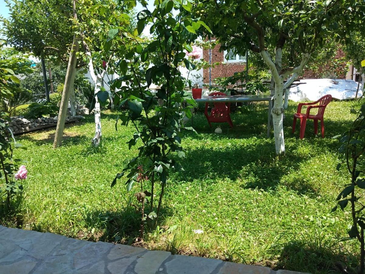 Gardenhouse Villa Memlishte Kültér fotó